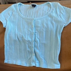 girl's blouse size 6
light blue color